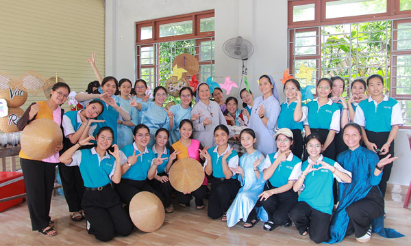 Tuyển viện Huế: Khánh nhật truyền giáo